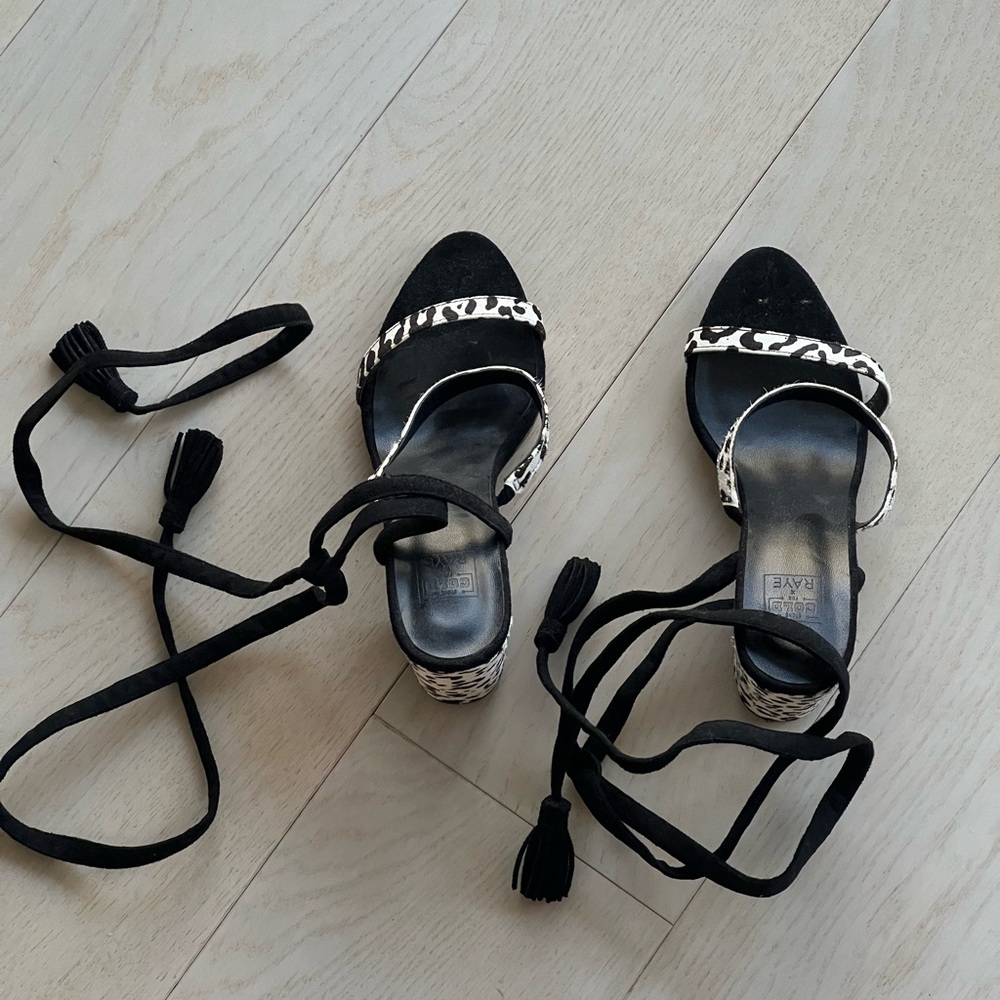 Raye heels - Picture 2 of 3